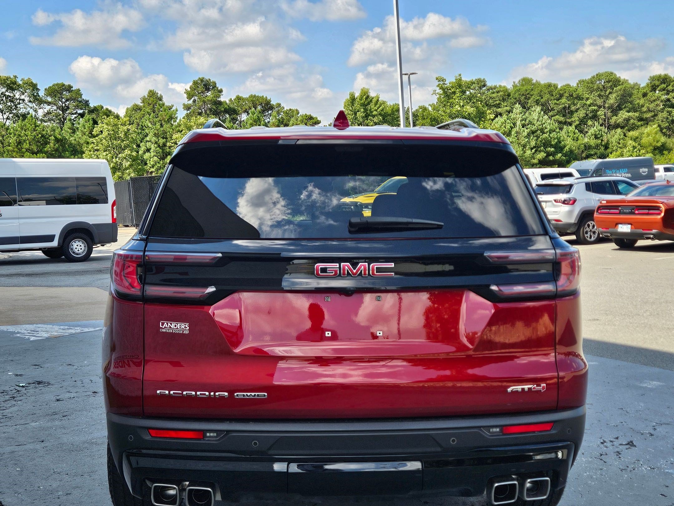 2024 GMC Acadia AT4 - Photo 6