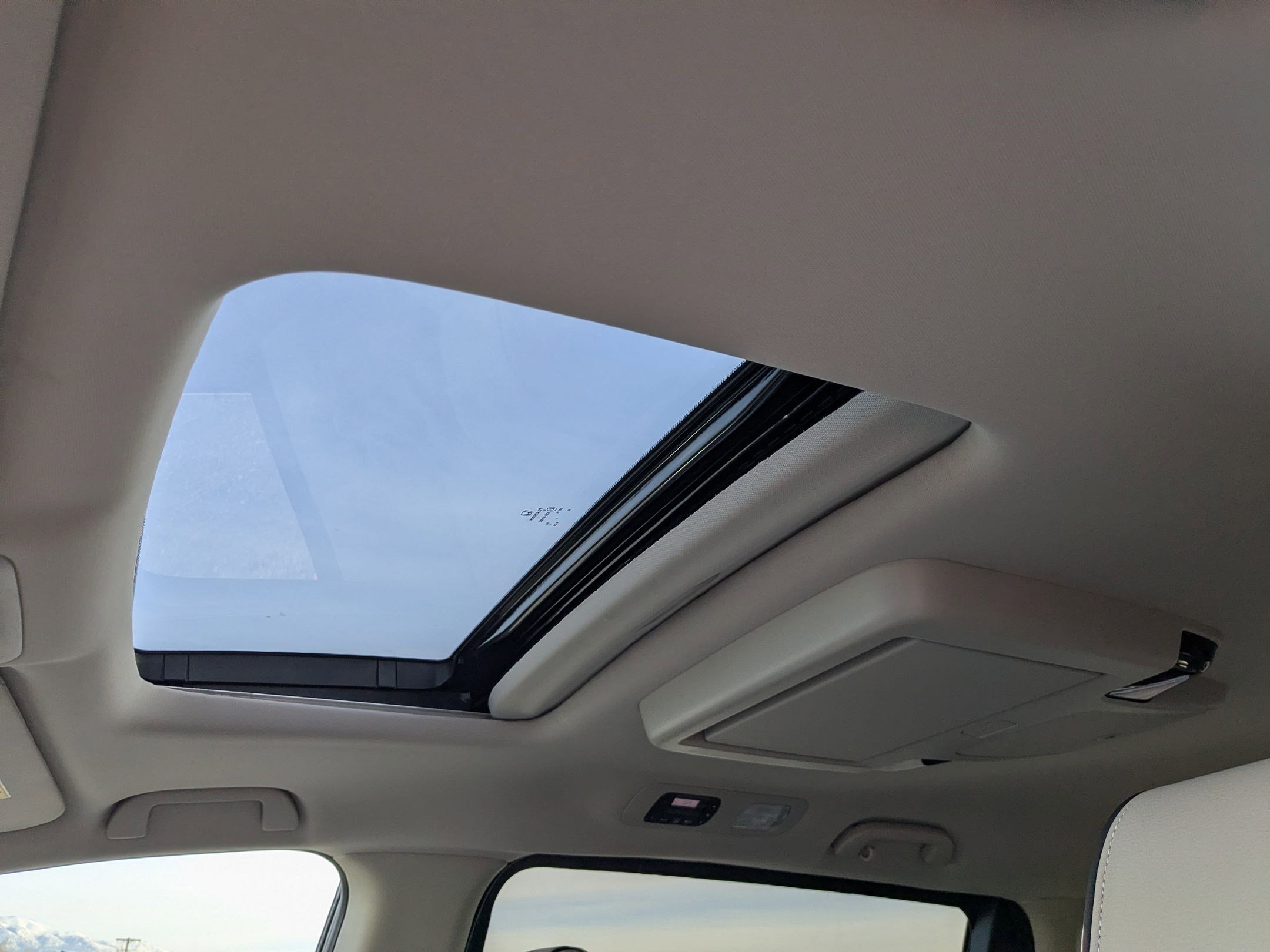 2026 Honda Odyssey Touring - Photo 15