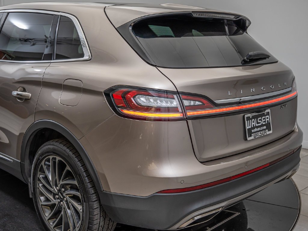 Used 2020 Iced Mocha Lincoln Reserve image 19