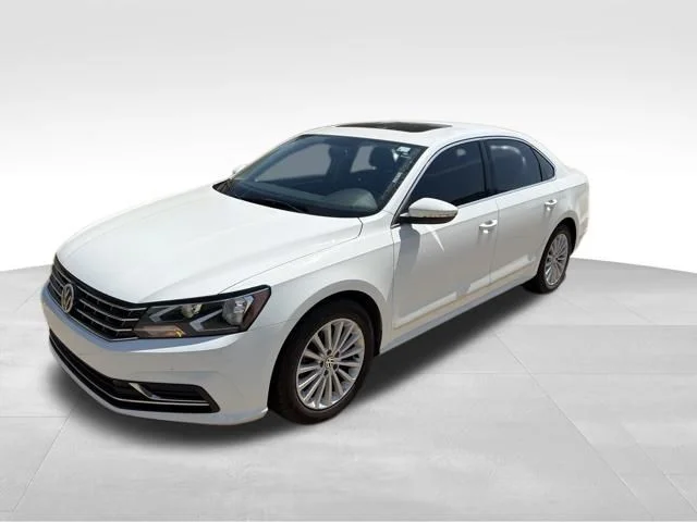 Used 2016 White Volkswagen 1.8T SE image 8