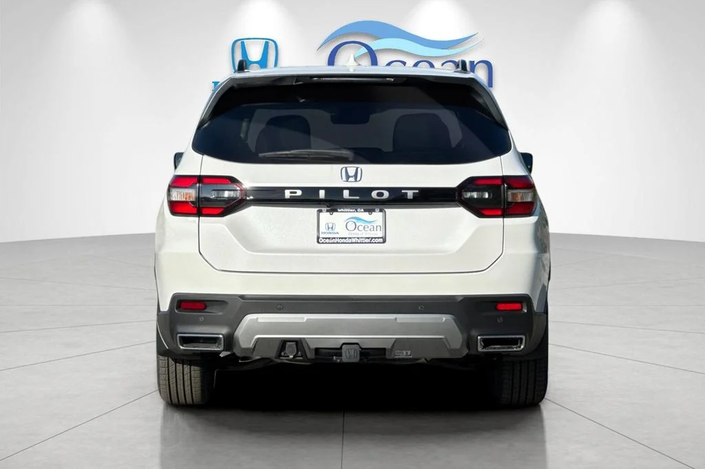 New 2026 Platinum White Pearl Honda EX-L image 5