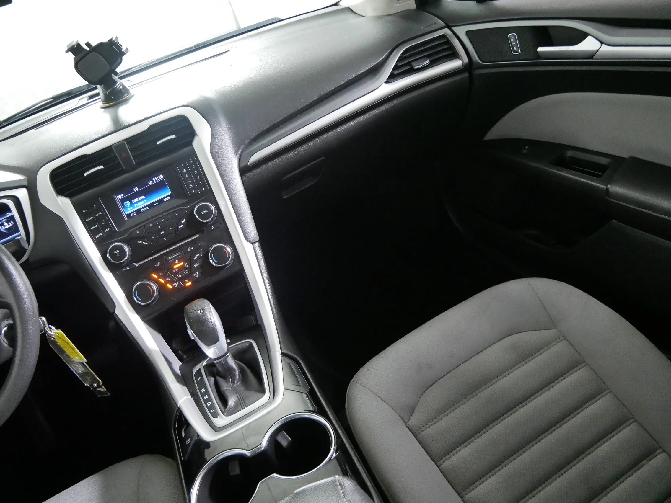 Used 2014 Ingot Silver Metallic Ford S Hybrid image 11