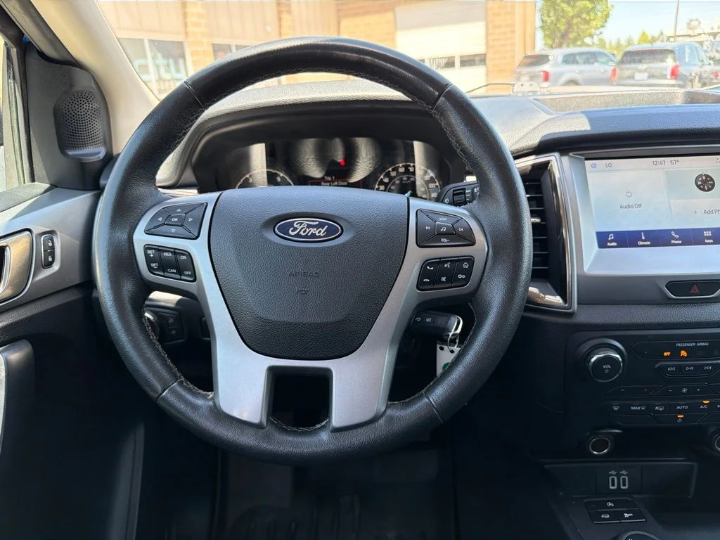 Used 2021 Blue Ford XLT image 11
