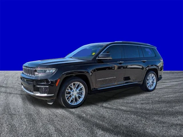 Certified Used 2021 Diamond Black Jeep Summit image 8