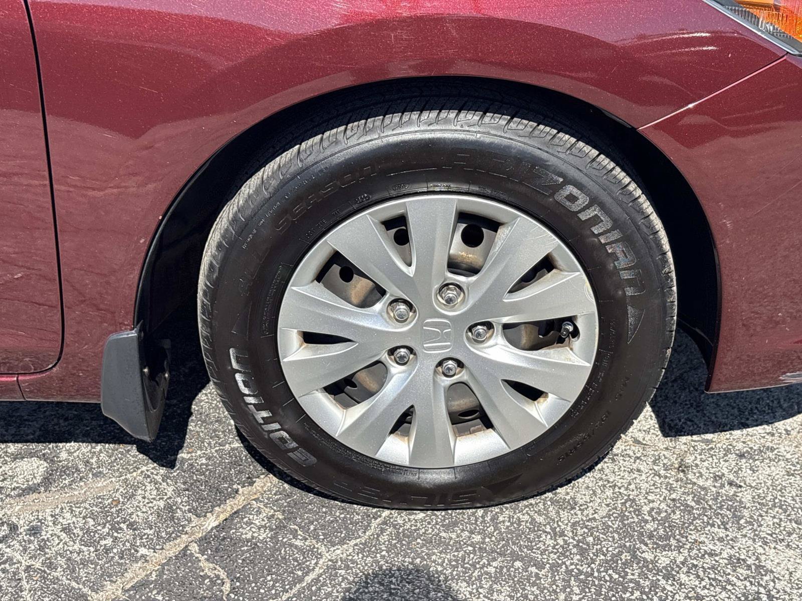 Used 2012  Honda LX image 9