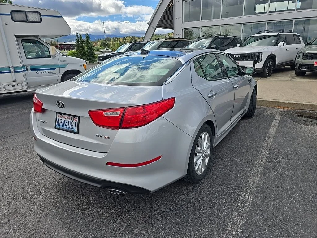 Used 2014 Silver Kia EX image 2