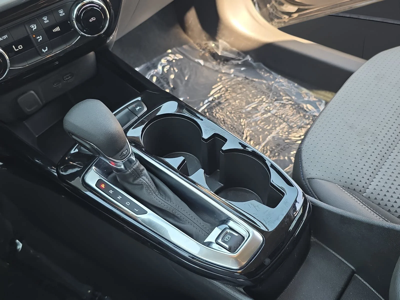 2025 Chevrolet Trax LT - Photo 20
