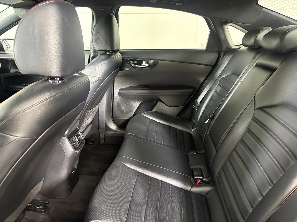 Used 2023 Black Kia GT image 40