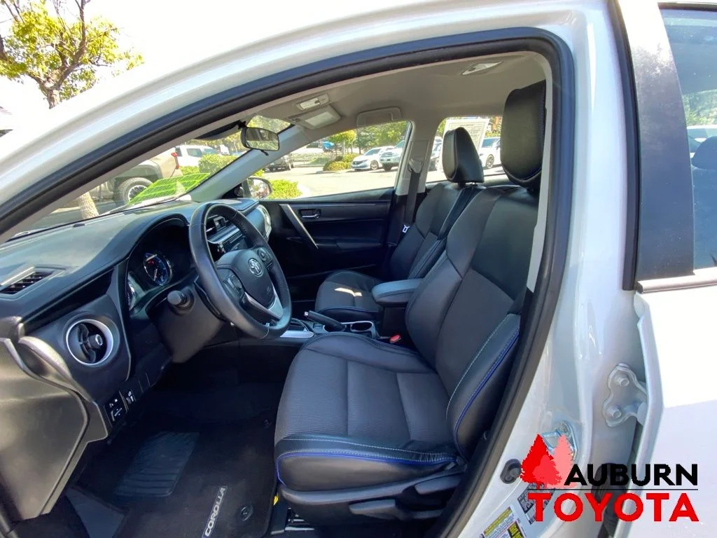 Used 2017 Ice Cap Toyota SE image 23