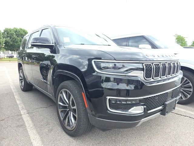 2022 Jeep Wagoneer Series III 4WD's photo