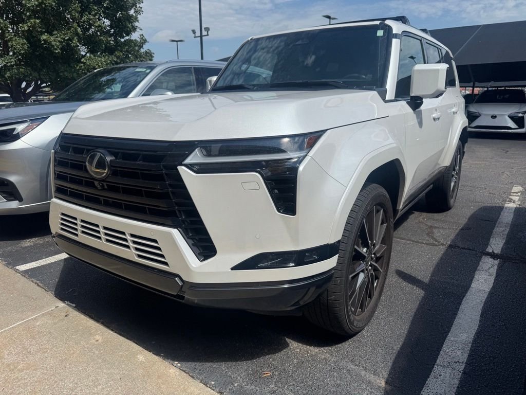 2026 Lexus GX 460 550 Luxury's photo