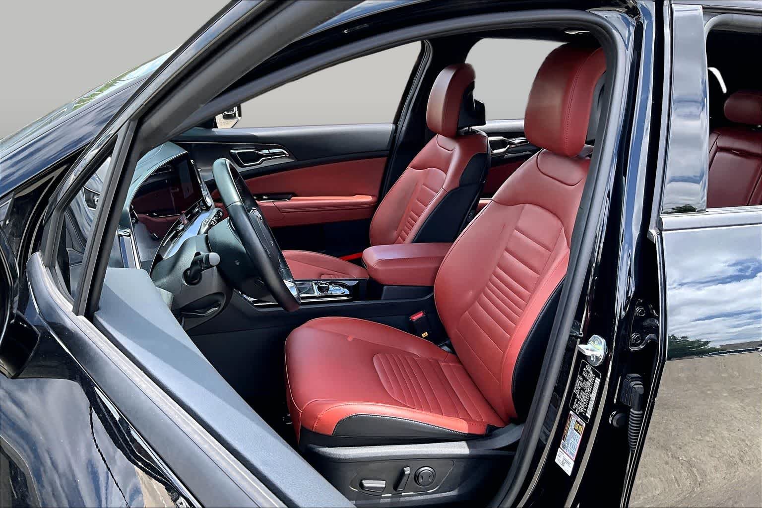 Used 2024 Ebony Black Kia SX-Prestige image 7