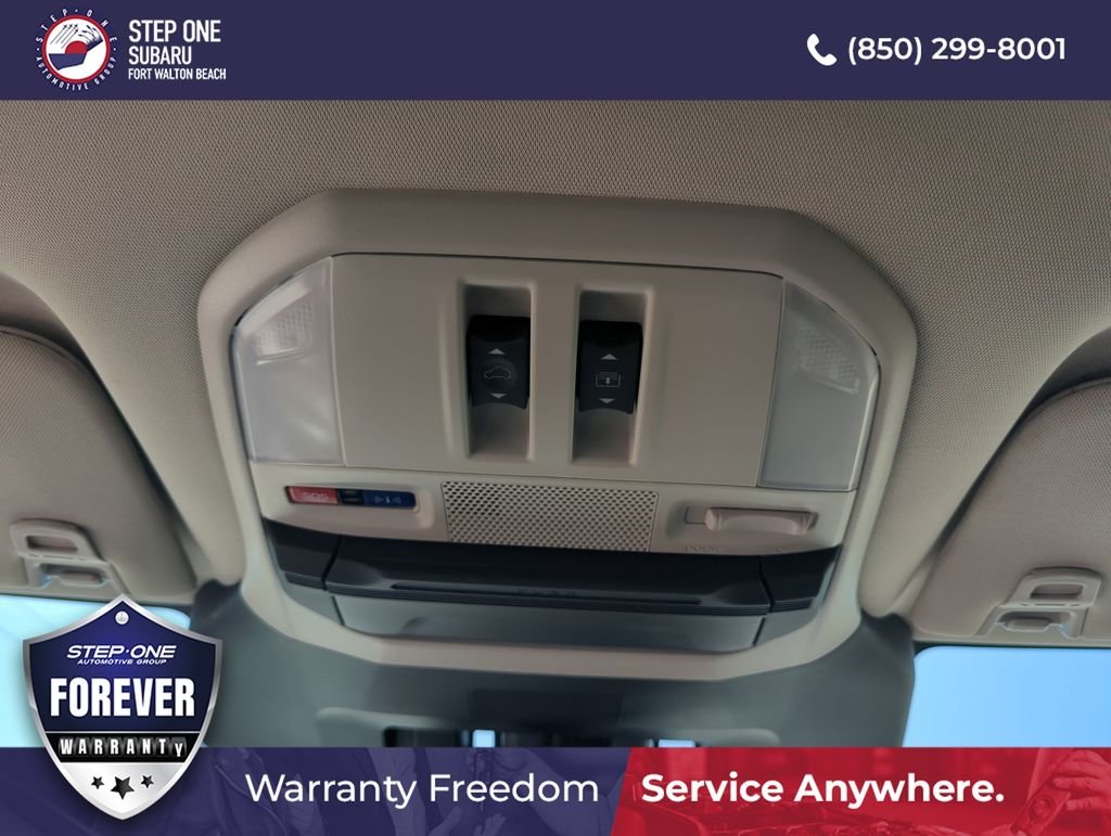 Used 2026 White Subaru Onyx Edition Touring image 28