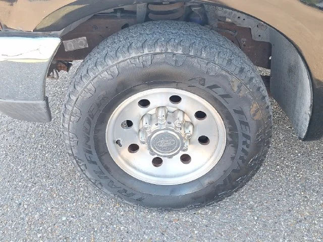 Used 2000 Black Ford  image 14