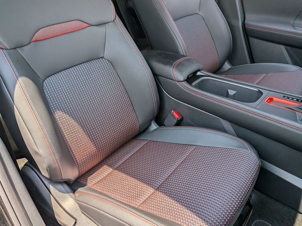 2026 Nissan KICKS SR - Photo 32