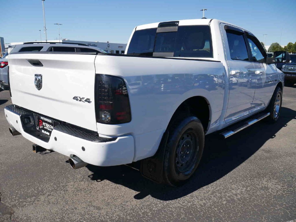 Used 2012 White Ram Sport image 21