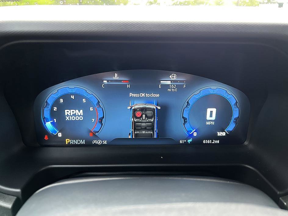 Used 2025 Oxford White Ford Badlands image 15