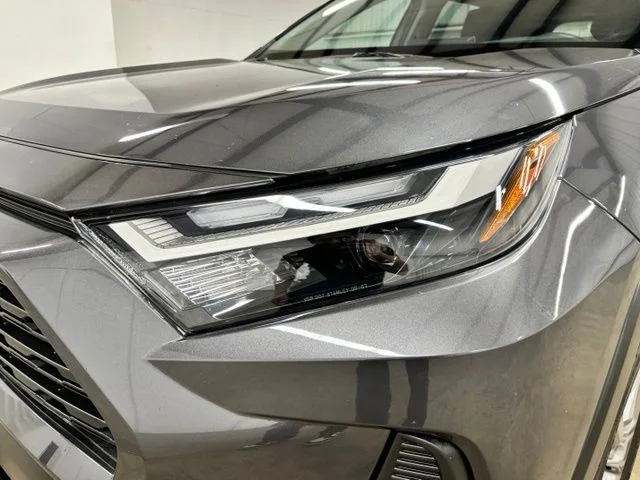 Used 2025 Gray Toyota XLE image 9