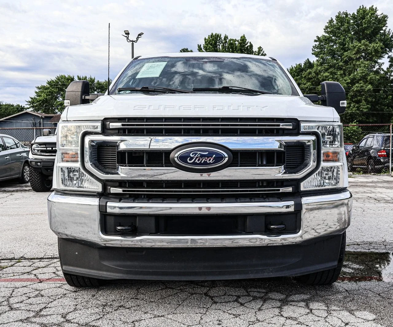 Used 2022 White Ford XLT image 1