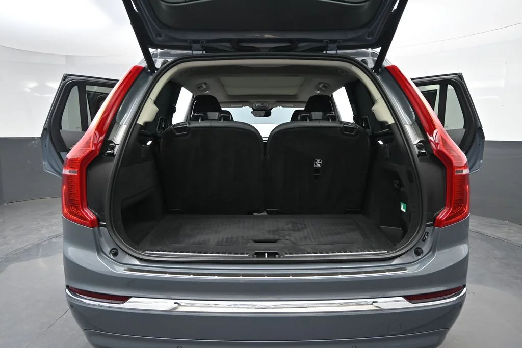 Certified Used 2023 Thunder Grey Volvo Plus image 19