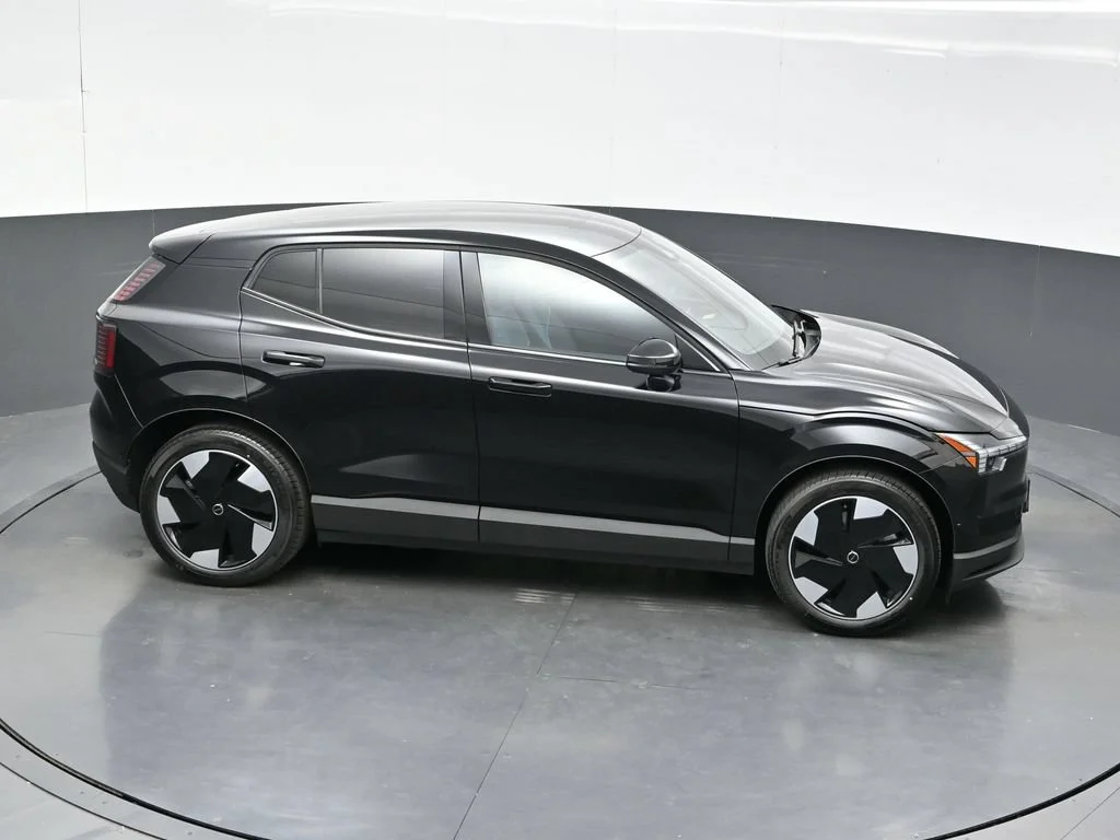 New 2026 Black Volvo Twin Motor Performance Ultra image 32