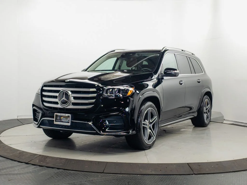 Used 2026 Black Mercedes-Benz GLS 450 image 3