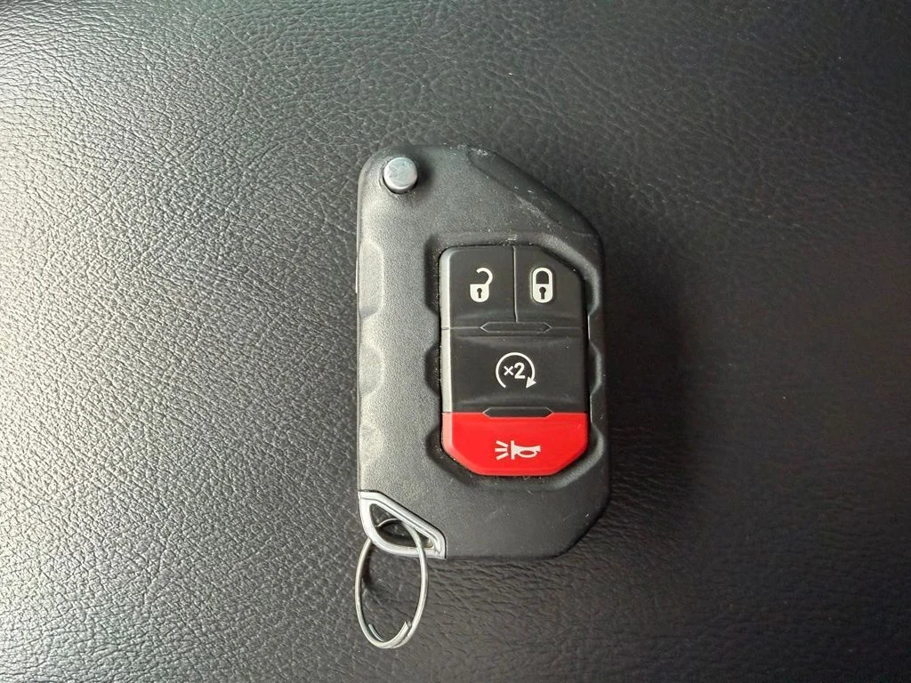 Used 2024 Blue Jeep Sahara image 26