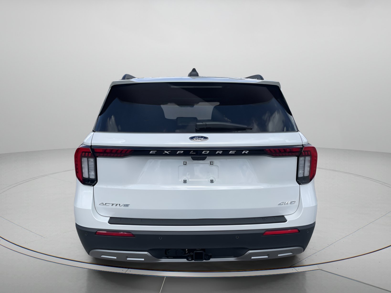 New 2026 Star White Metallic Tri-Coat Ford Active image 4