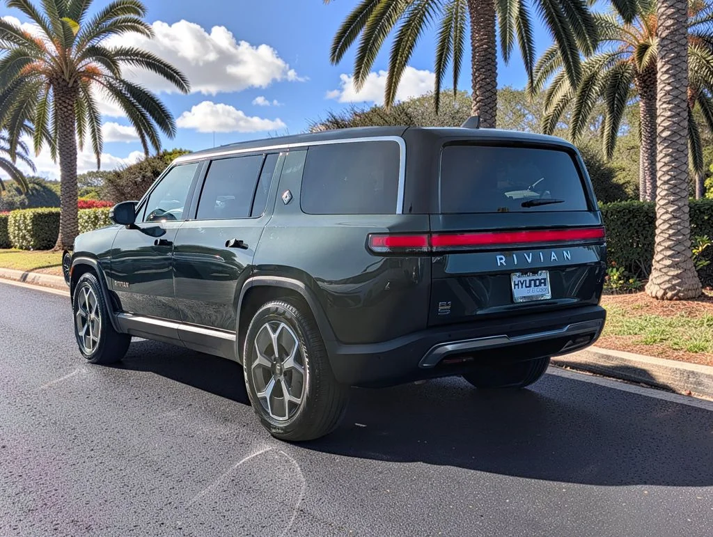 2024 Rivian R1S Adventure - Photo 6
