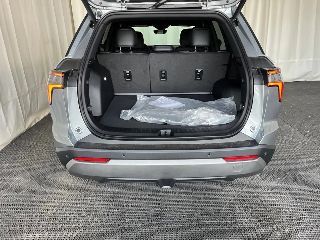 New 2026 Sterling Gray Metallic Chevrolet LT image 23