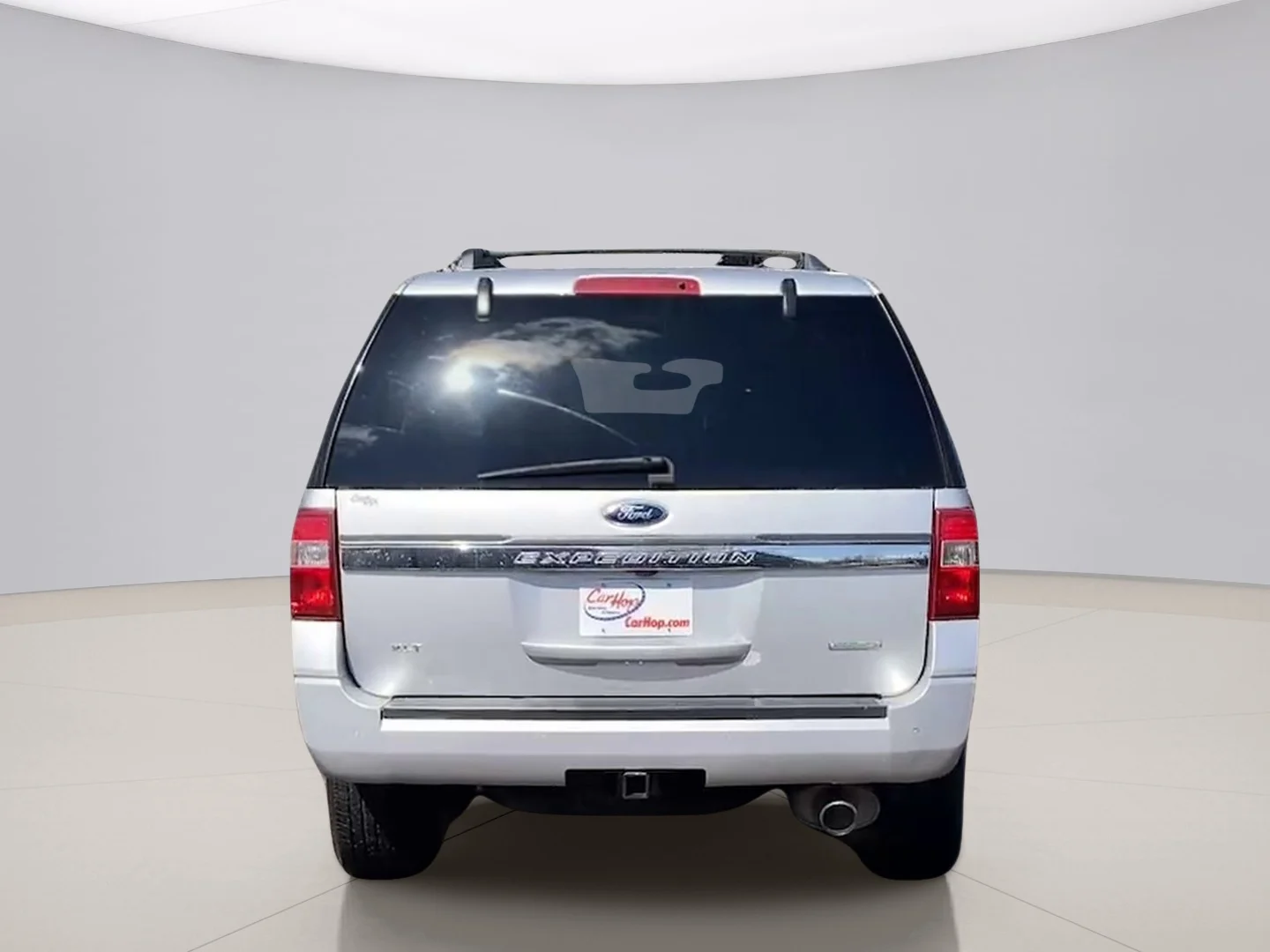 Used 2016 Silver Ford XLT image 4