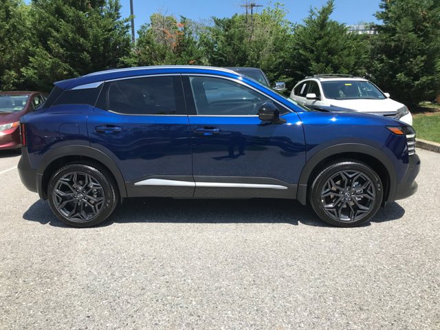 New 2026 Deep Blue Pearl Nissan SR image 8
