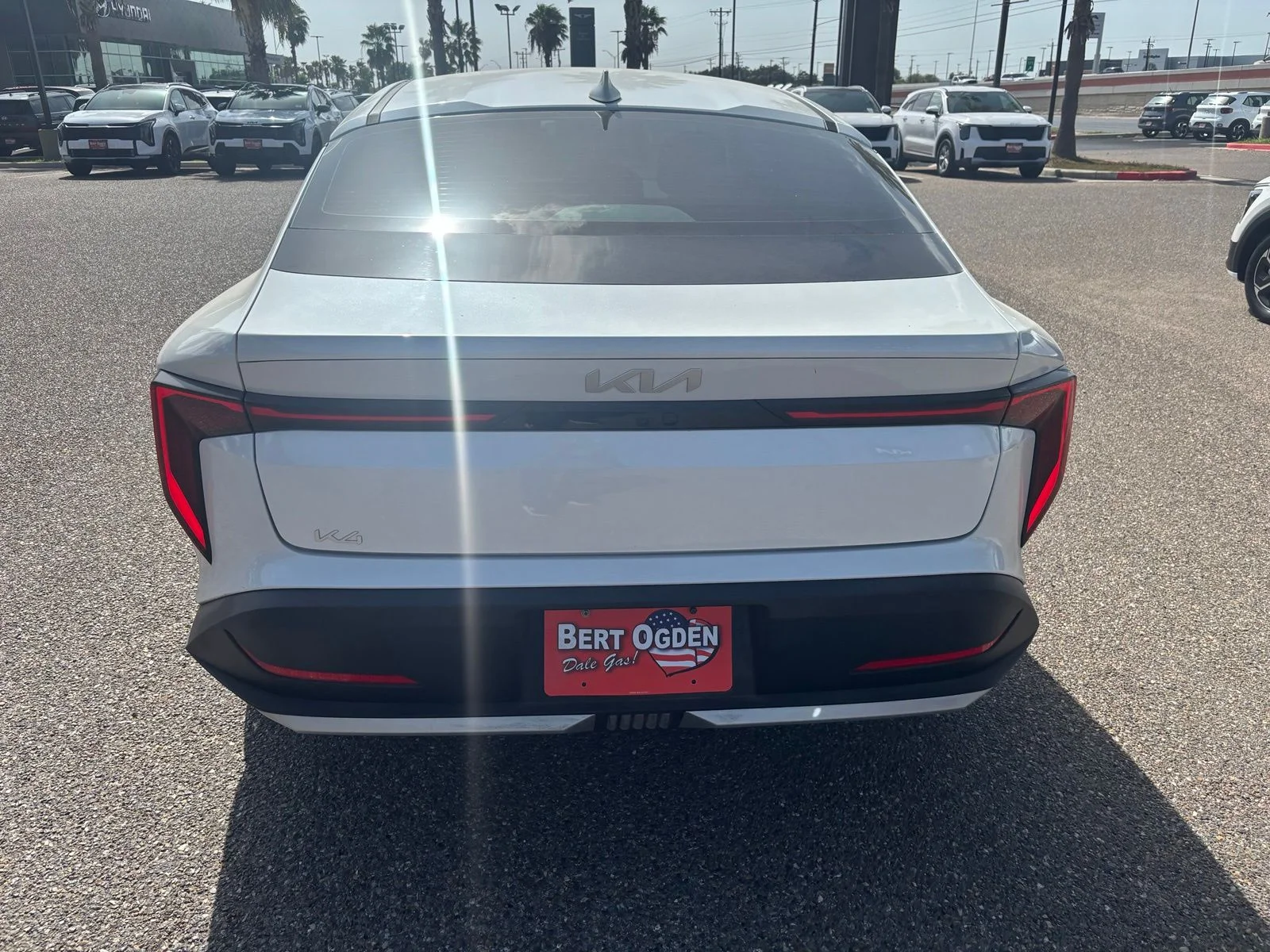 Used 2025 White Kia EX image 5