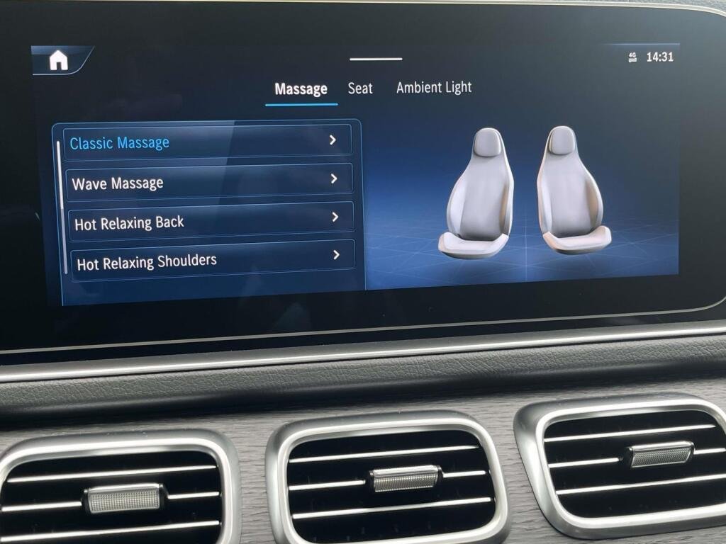 New 2026 MANUFAKTUR Signature Moonlight White Magno Mercedes-Benz GLS 450 image 27