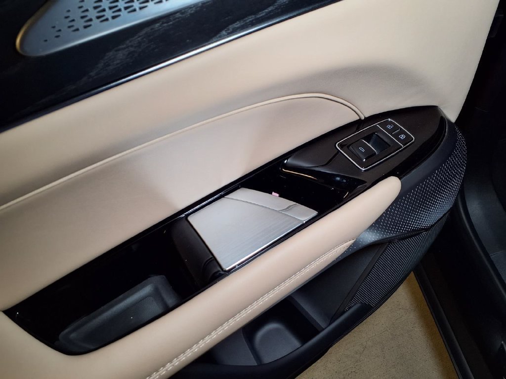 New 2026 Stellar Black Metallic Cadillac Signature Luxury image 11