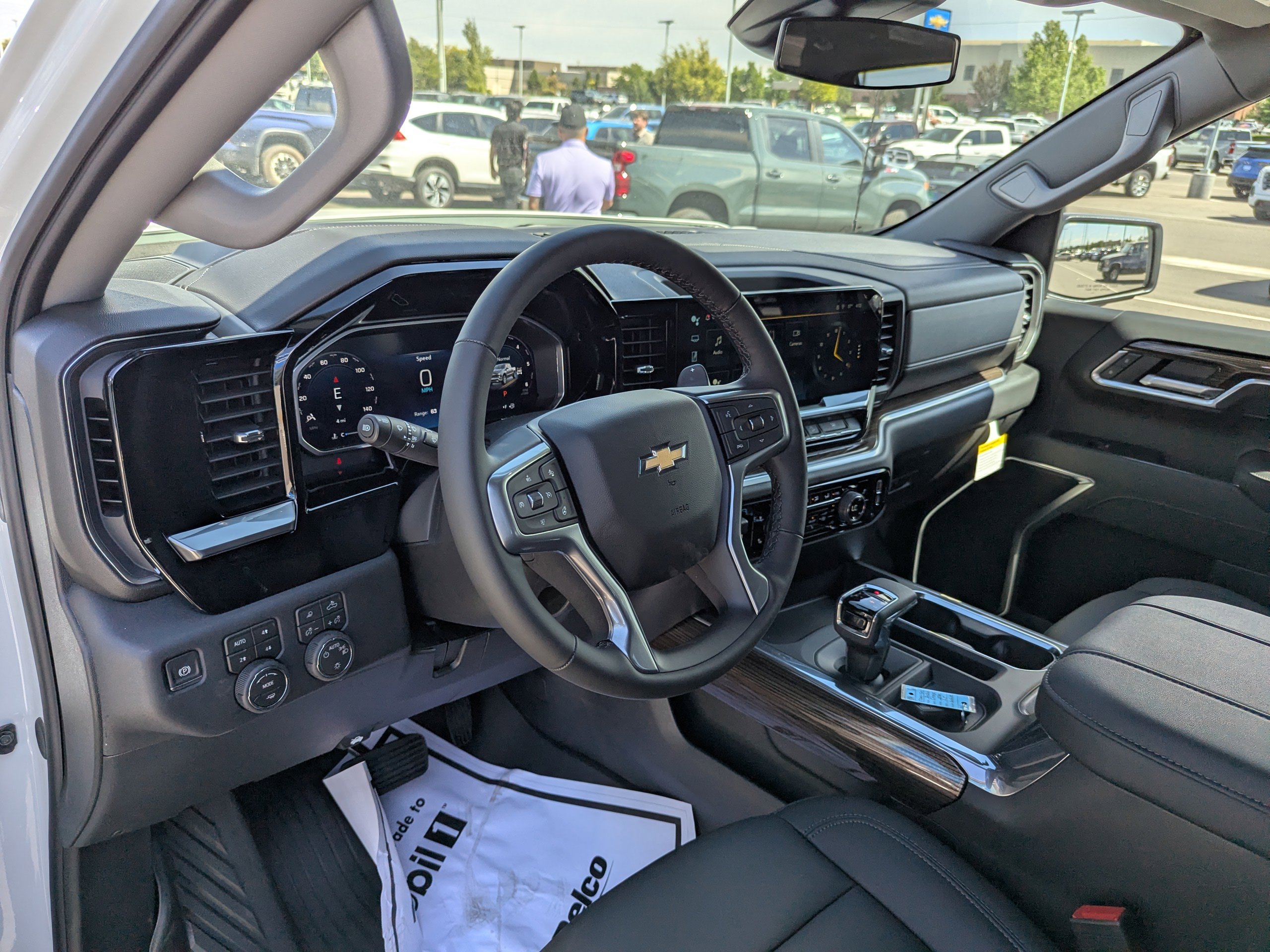 2026 Chevrolet Silverado 1500 LT - Photo 11