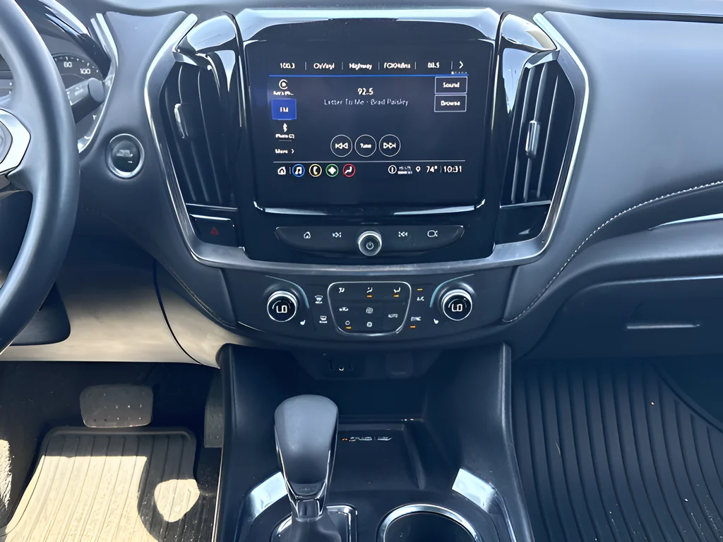 Used 2023 Gray Chevrolet LT image 14