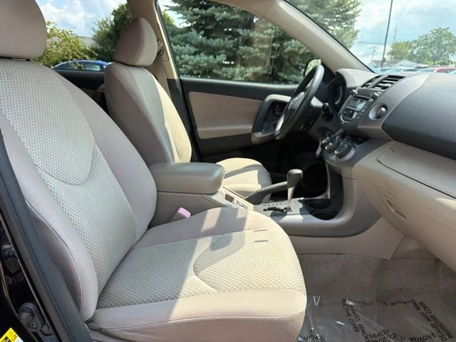 Used 2008 Black Toyota Base image 29