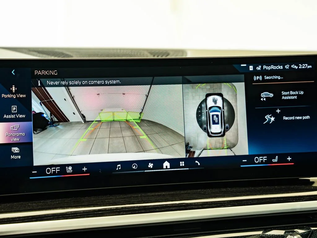 New 2026 Alpine White BMW xDrive40i image 34