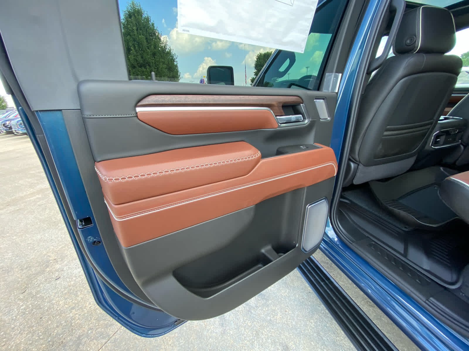 2026 GMC Sierra 2500HD Denali Ultimate - Photo 24