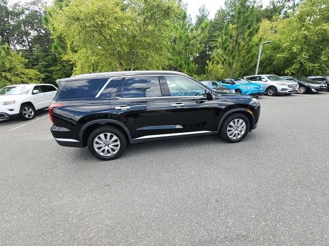 Used 2025 Black Hyundai SEL image 14