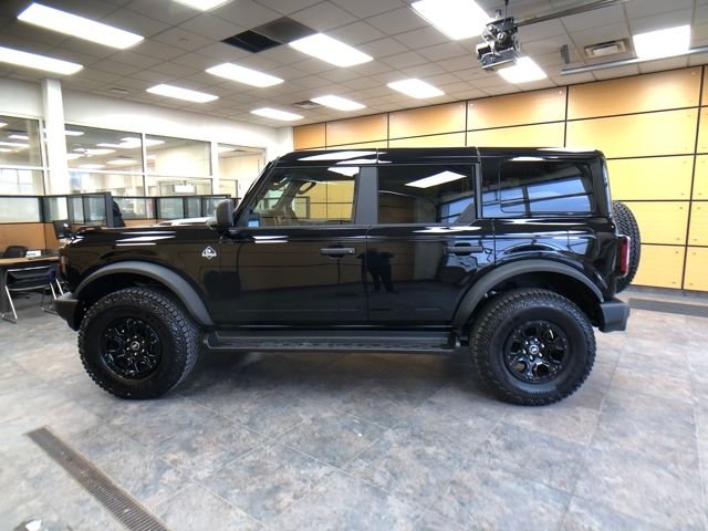 New 2026 Shadow Black Ford Outer Banks® image 4