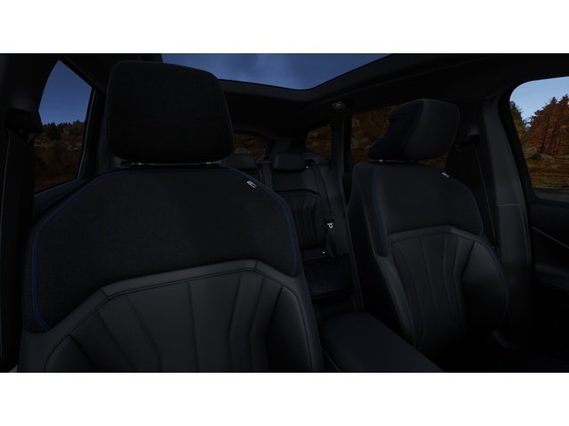 New 2027 Space Silver Metallic BMW  image 11