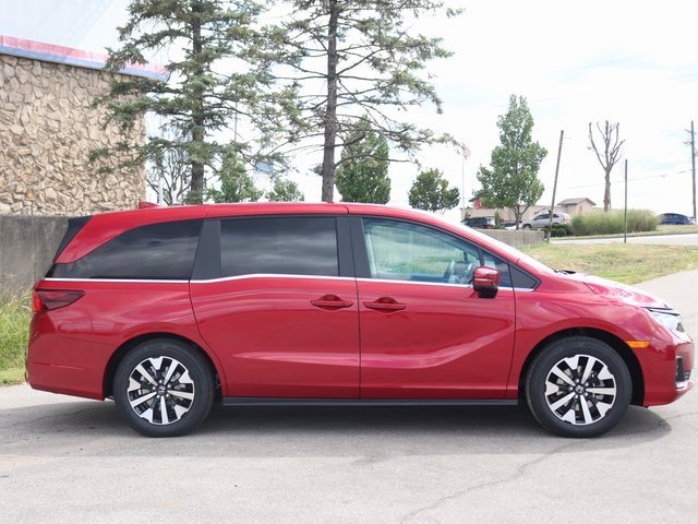 2026 Honda Odyssey EX-L photo 4
