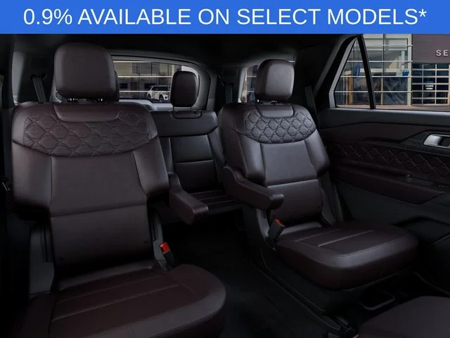 New 2027 Agate Black Metallic Ford Platinum™ image 11