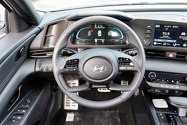 New 2026 White Hyundai SEL Sport image 21