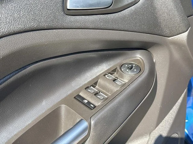 Used 2019 Blue Ford SEL image 17