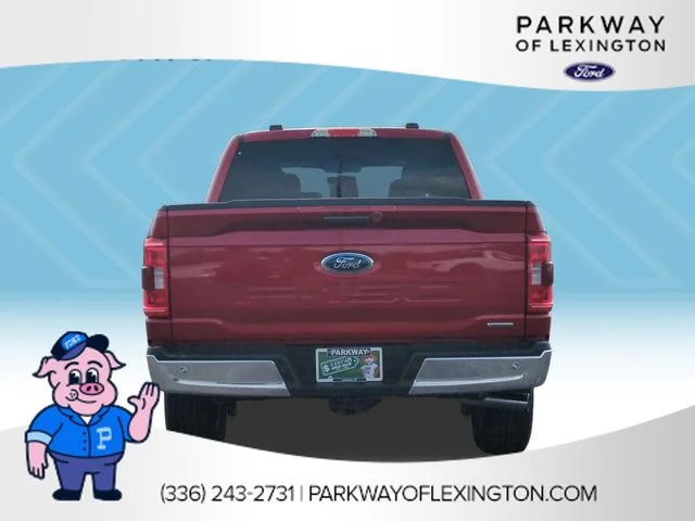 Used 2022 Red Ford XLT image 4