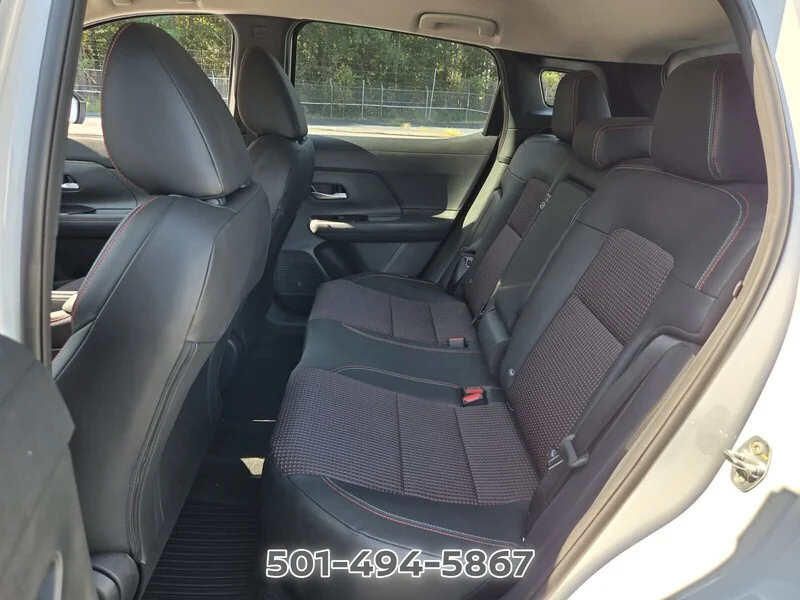 Used 2026 Aspen White NISSAN SR image 10