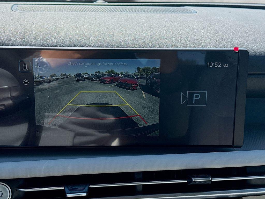 New 2026 Phantom Black Hyundai SEL FWD image 11